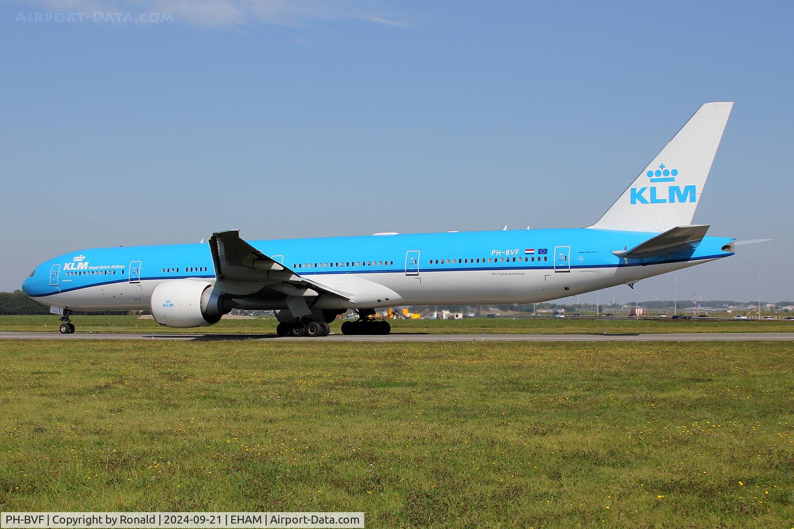 PH-BVF, 2011 Boeing 777-306/ER C/N 37947, at eham