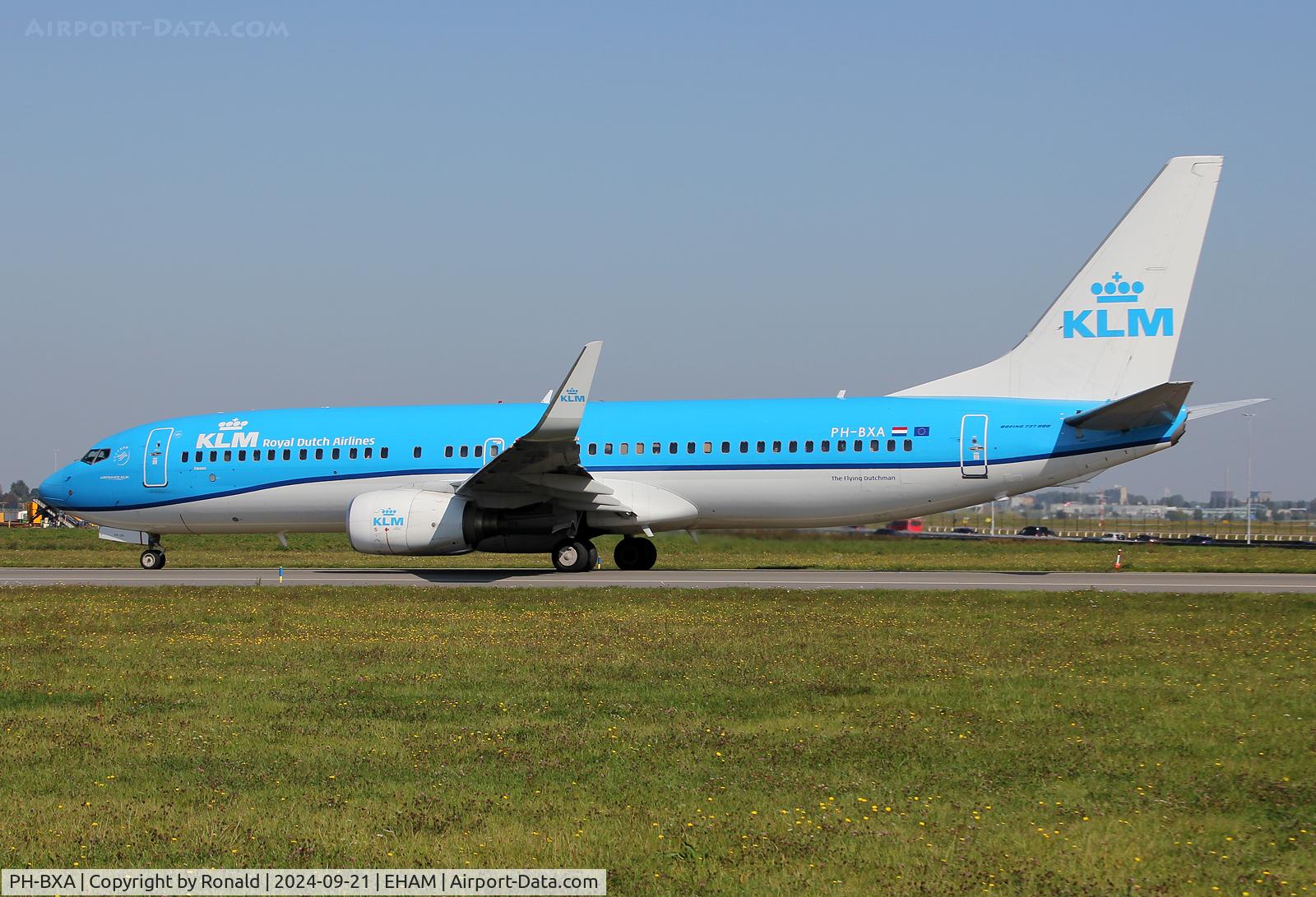 PH-BXA, 1998 Boeing 737-8K2 C/N 29131, at ehasm