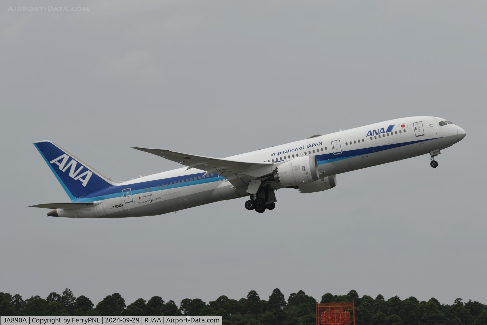 JA890A, 2016 Boeing 787-9 Dreamliner Dreamliner C/N 34500, ANA B789 taking-off