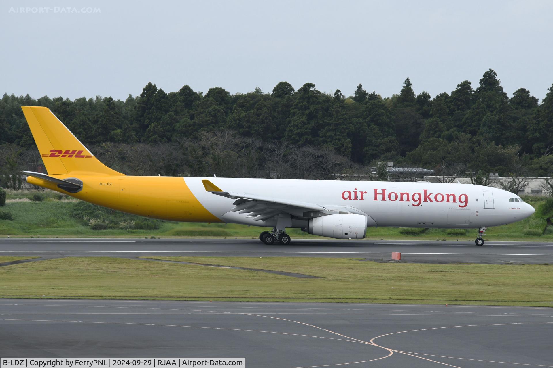 B-LDZ, , Since Aug 24 this  former Thai A333 operates as a freighter on behalf of AHK/DHL