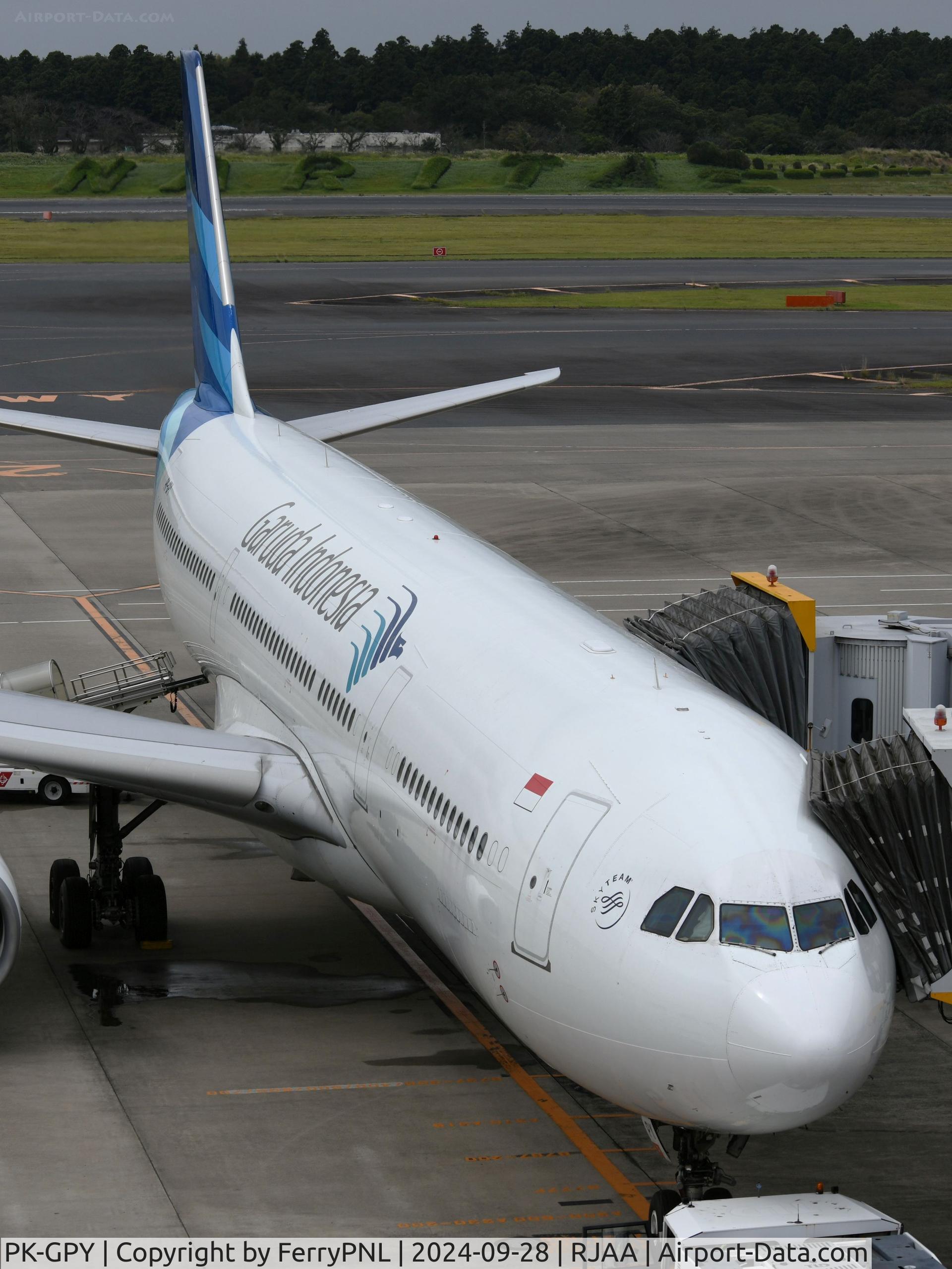 PK-GPY, 2015 Airbus A330-343 C/N 1671, Garuda A333 at a gate in NRT