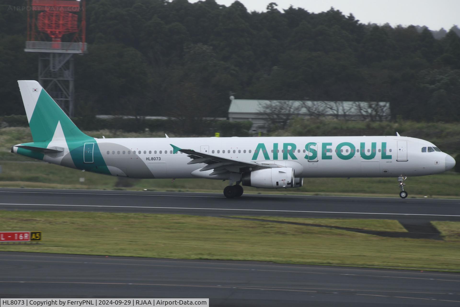 HL8073, 2006 Airbus A321-232 C/N 2927, Air Seoul A321 taking-off for ICN