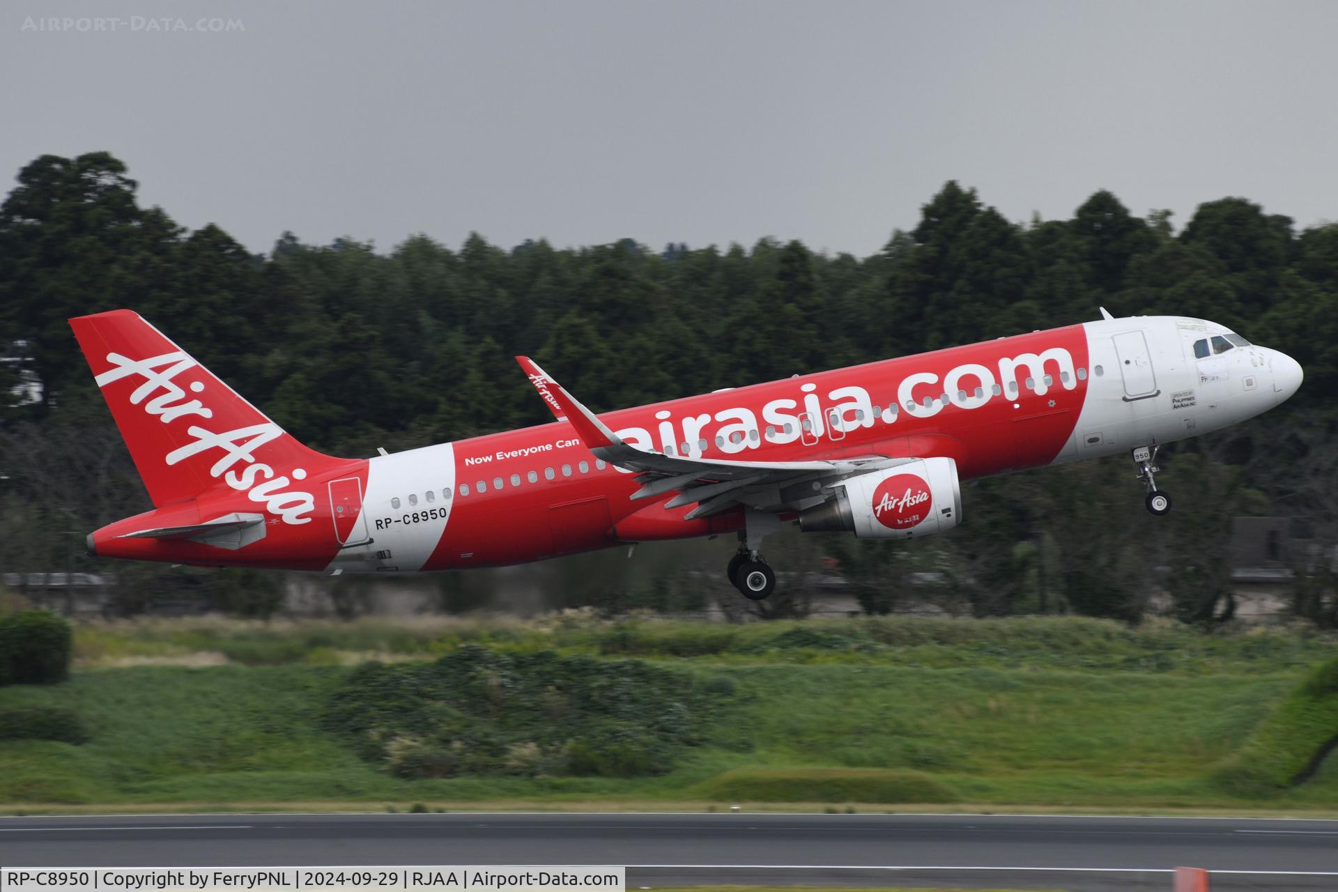 RP-C8950, 2018 Airbus A320-216 C/N 8477, AirAsia A320 taking-off