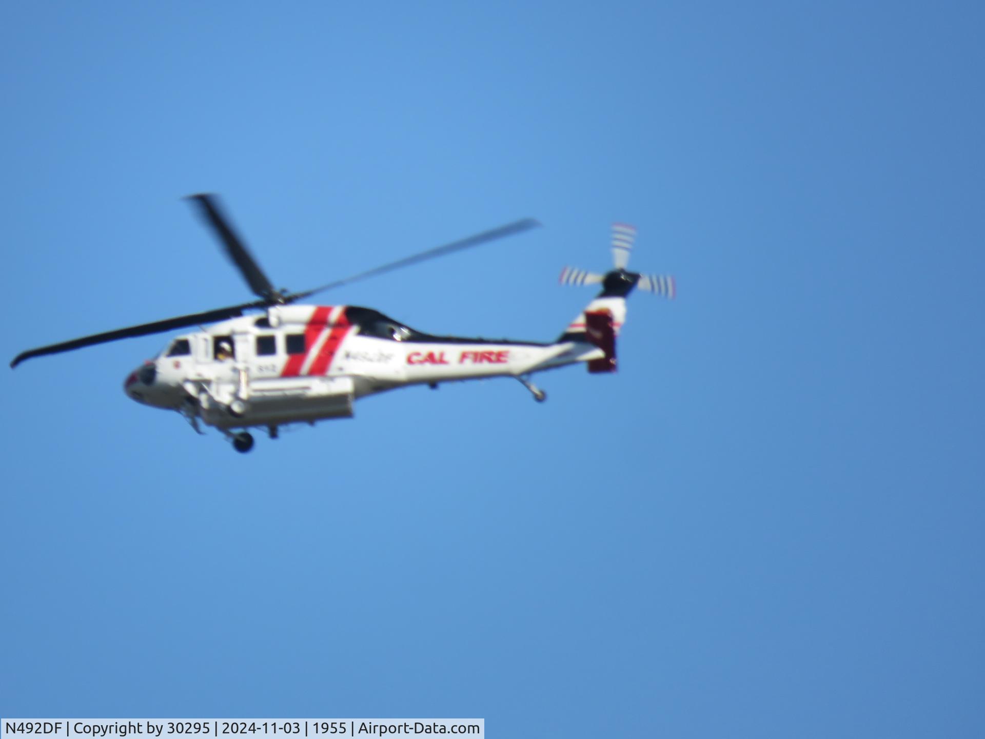 N492DF, 2021 Sikorsky S70i C/N 70.4112, Northbound enroute to fire