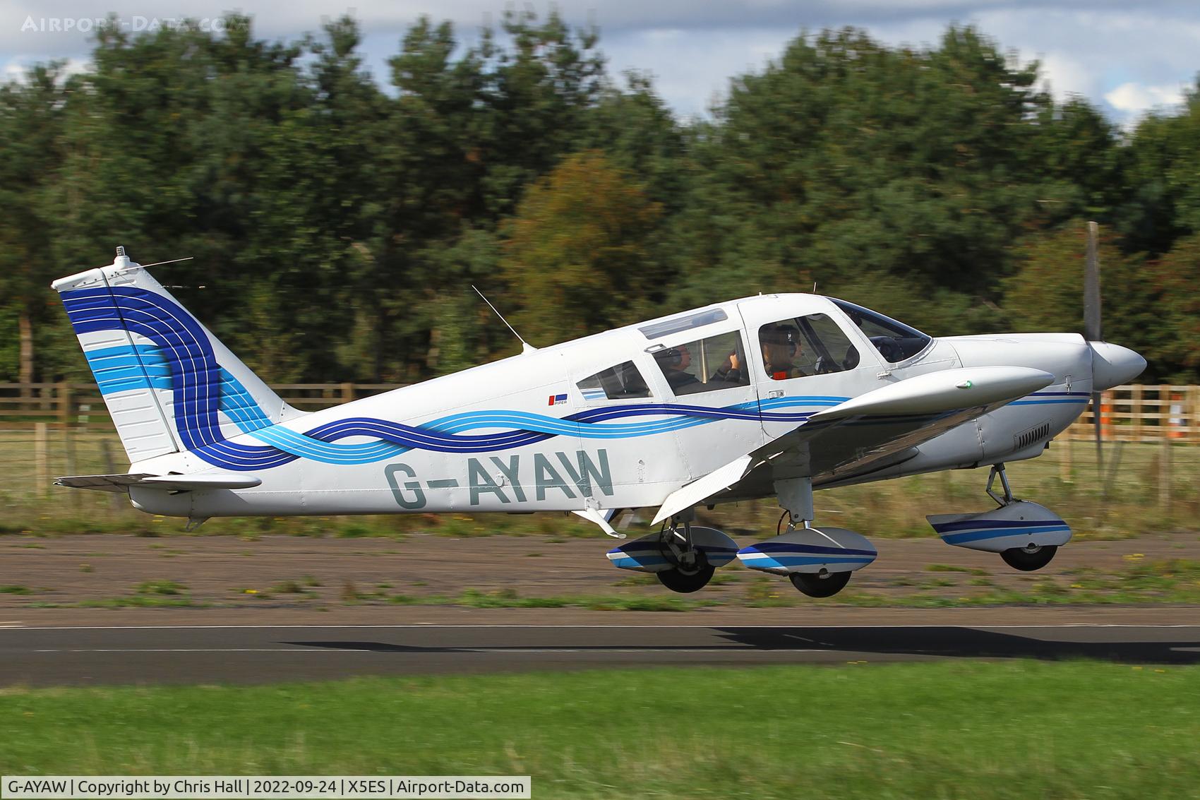 G-AYAW, 1970 Piper PA-28-180 Cherokee C/N 28-5805, Eshott