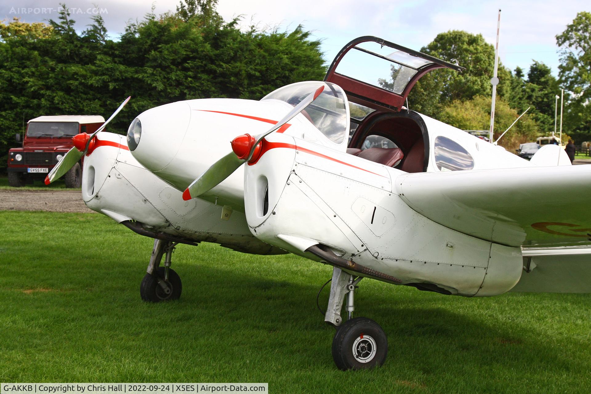 G-AKKB, 1947 Miles M-65 Gemini 1A C/N 6537, Eshott