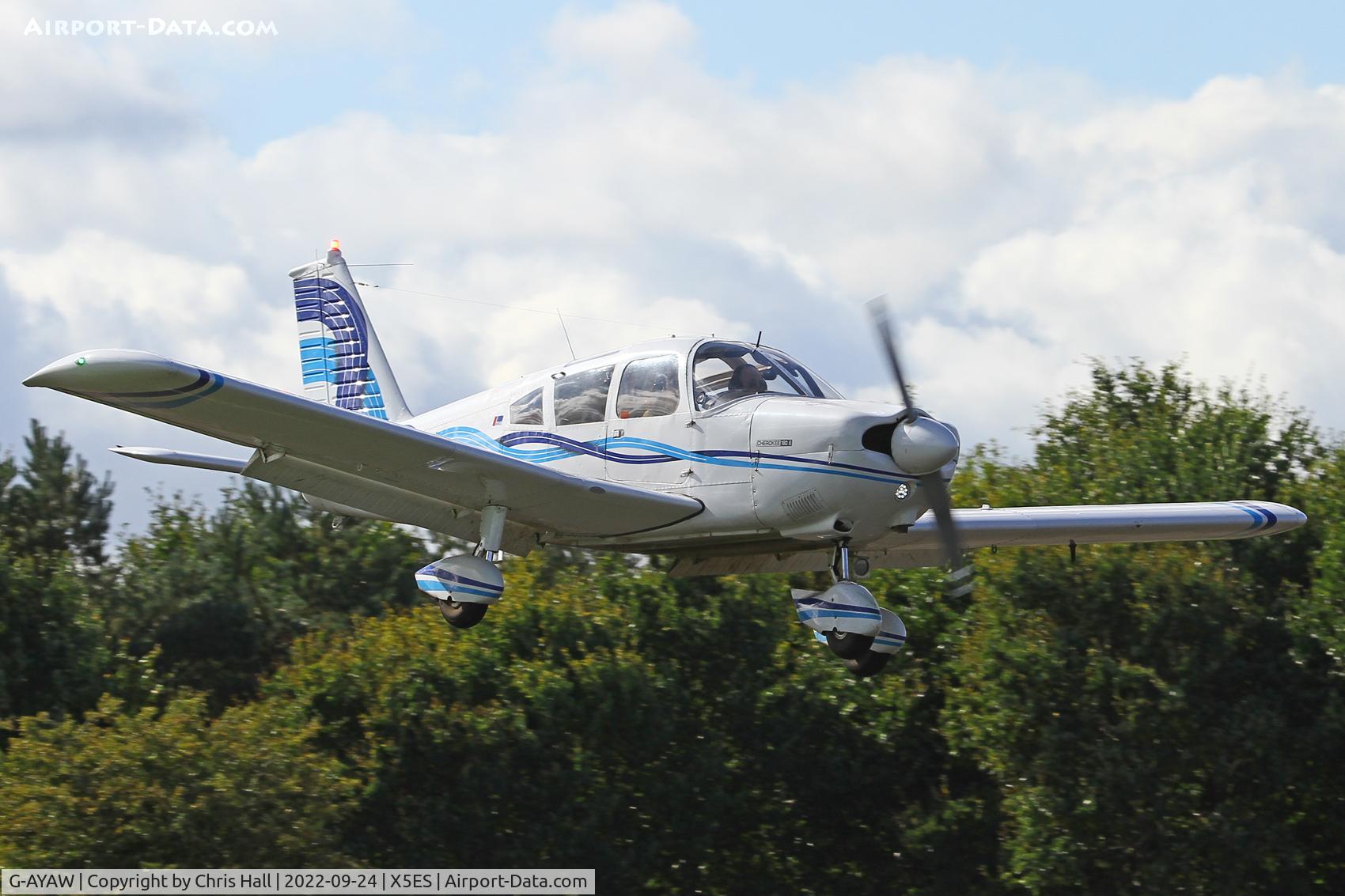 G-AYAW, 1970 Piper PA-28-180 Cherokee C/N 28-5805, Eshott