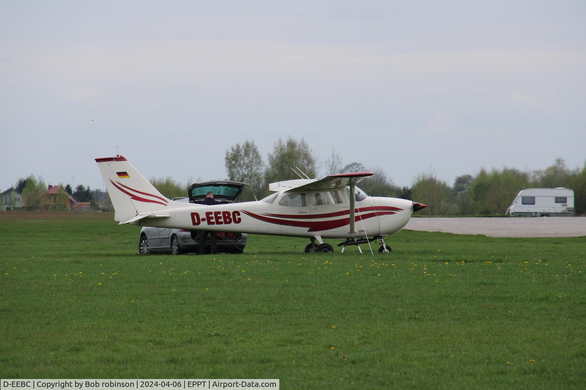 D-EEBC, Reims Cessna FR172H Reims Rocket C/N F150-01270, Seen at Piotrkow Trybrialski EPPT 6/4/24.
