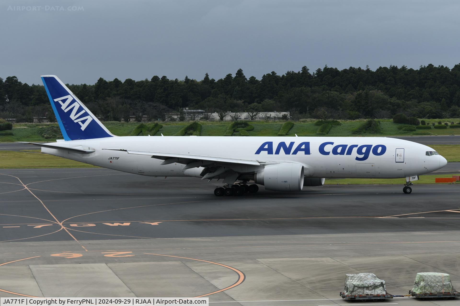 JA771F, 2018 Boeing 777-F C/N 65756, ANA Cargo B772F taxying to the freight apron