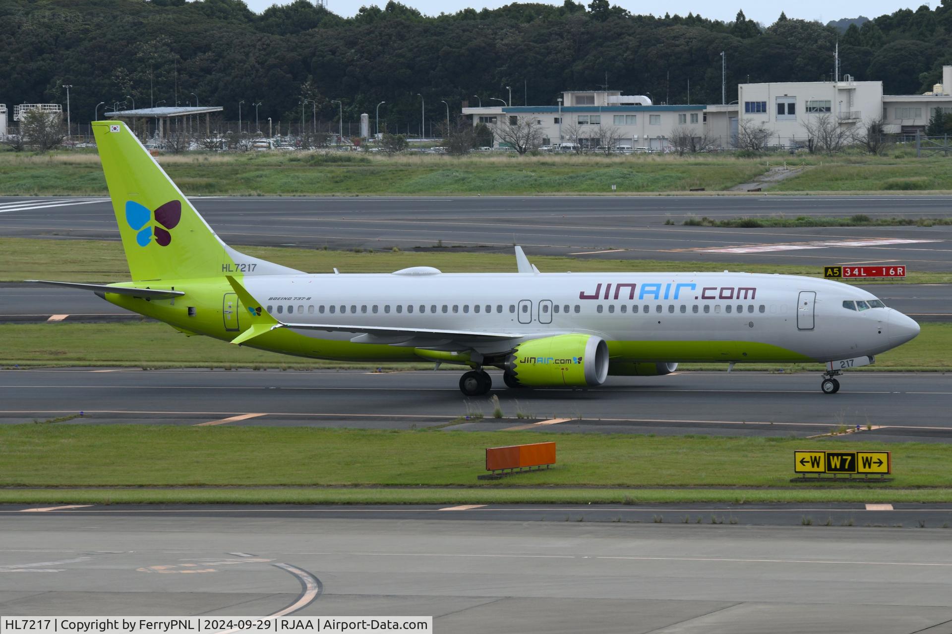 HL7217, 2024 Boeing 737-8 MAX C/N 63445, Jin Air B738M taxying to ts gate
