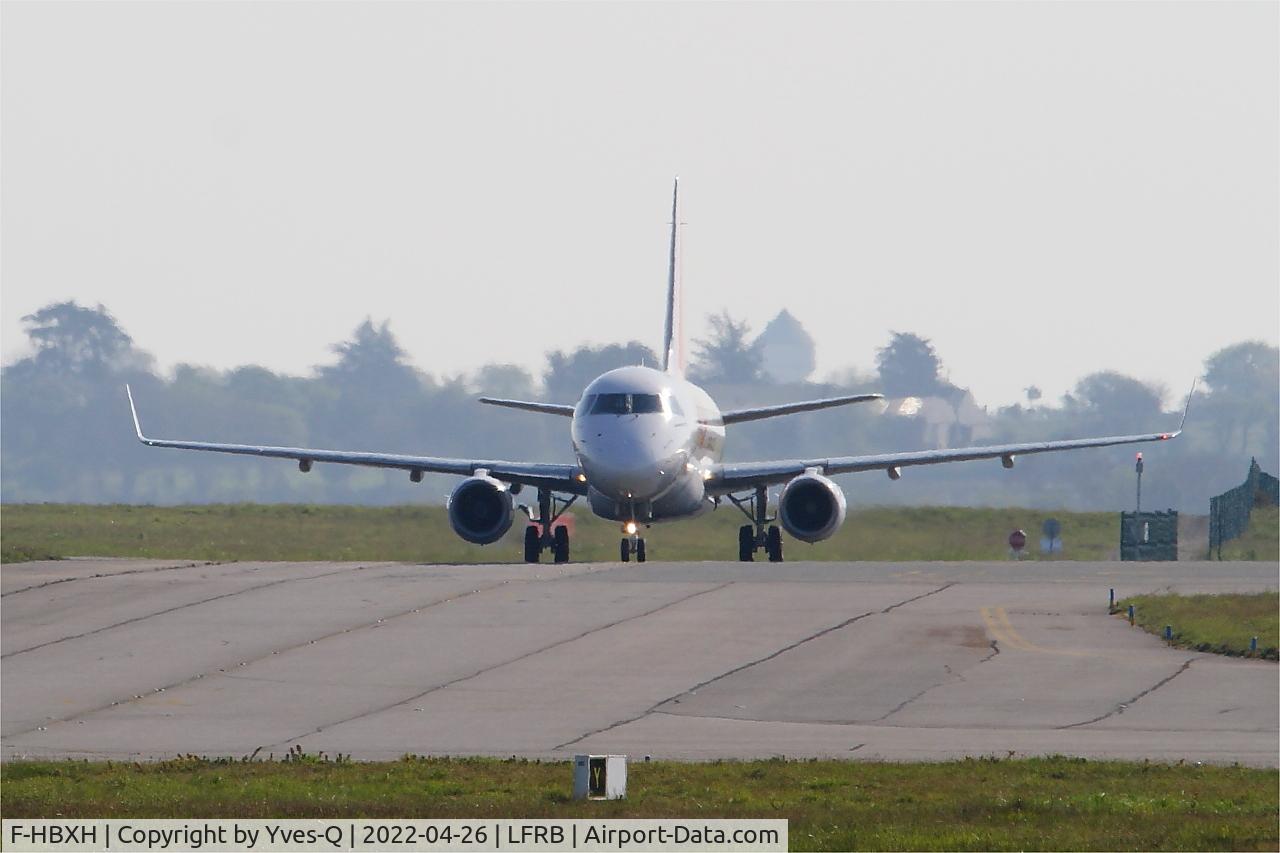 F-HBXH, 2010 Embraer 170ST (ERJ-170-100ST) C/N 17000307, Embraer 170ST,Taxiing, Brest-Bretagne airport (LFRB-BES)