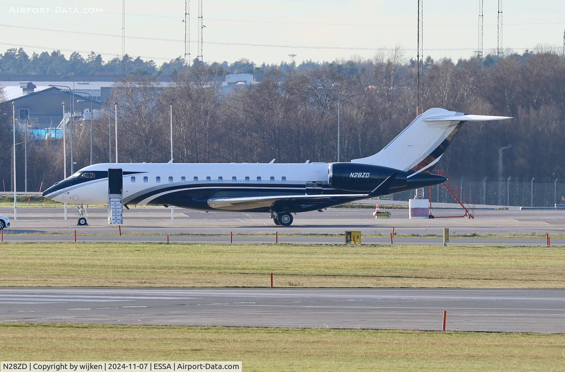 N28ZD, 2006 Bombardier BD-700-1A10 Global Express C/N 9191, Ramp M
