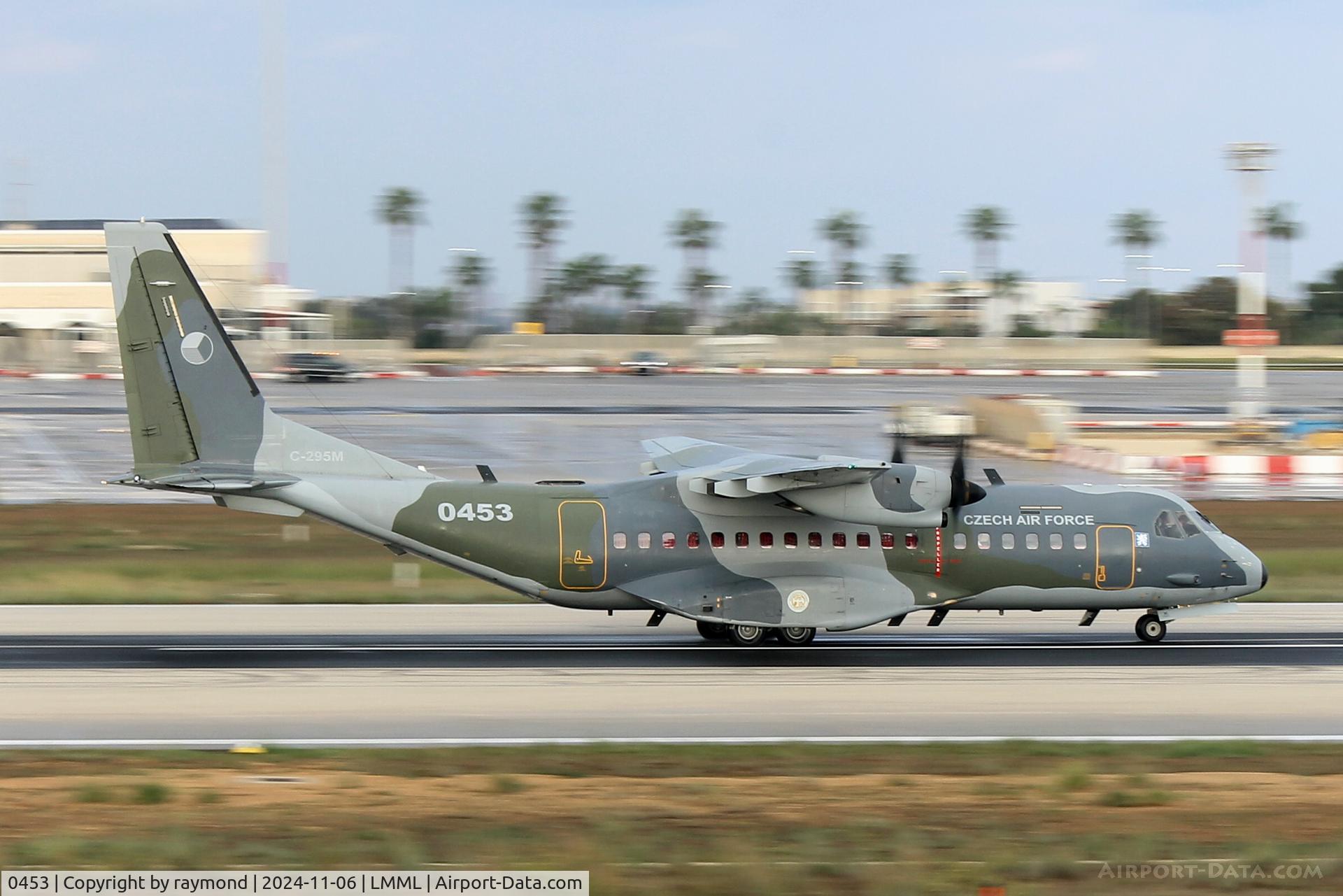 0453, 2010 CASA C-295M C/N 069, CASA C-295M 0453 Czech Air Force