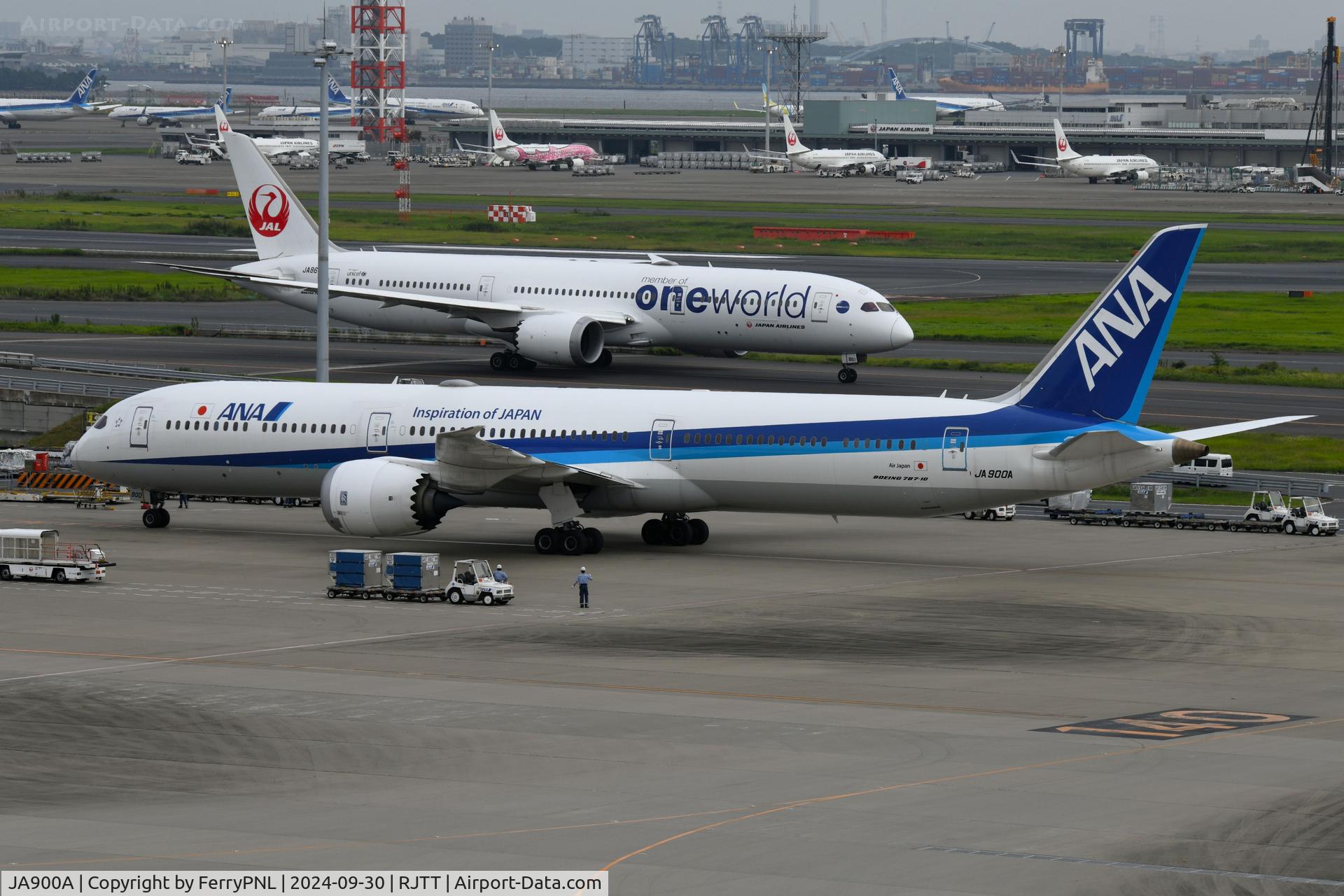 JA900A, 2019 Boeing 787-10 Dreamliner C/N 62684, Both ANA and JAL rely heavily on the B787 in HND operations