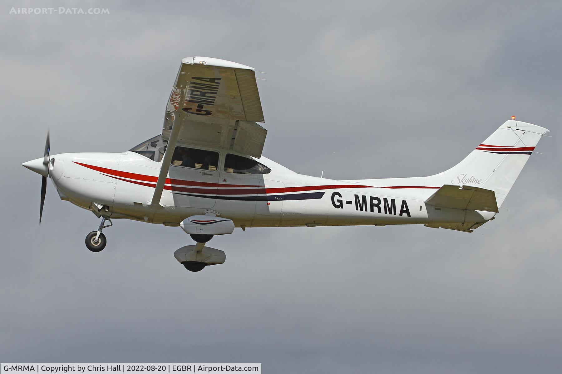 G-MRMA, 1999 Cessna 182S Skylane C/N 18280571, Breighton