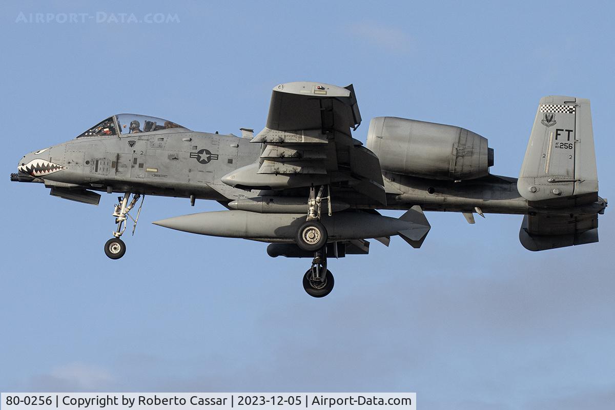 80-0256, 1980 Fairchild Republic A-10A Thunderbolt II C/N A10-0606, Landing