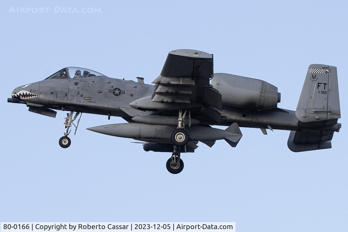 80-0166, 1980 Fairchild Republic A-10A Thunderbolt II C/N A10-0516, Landing