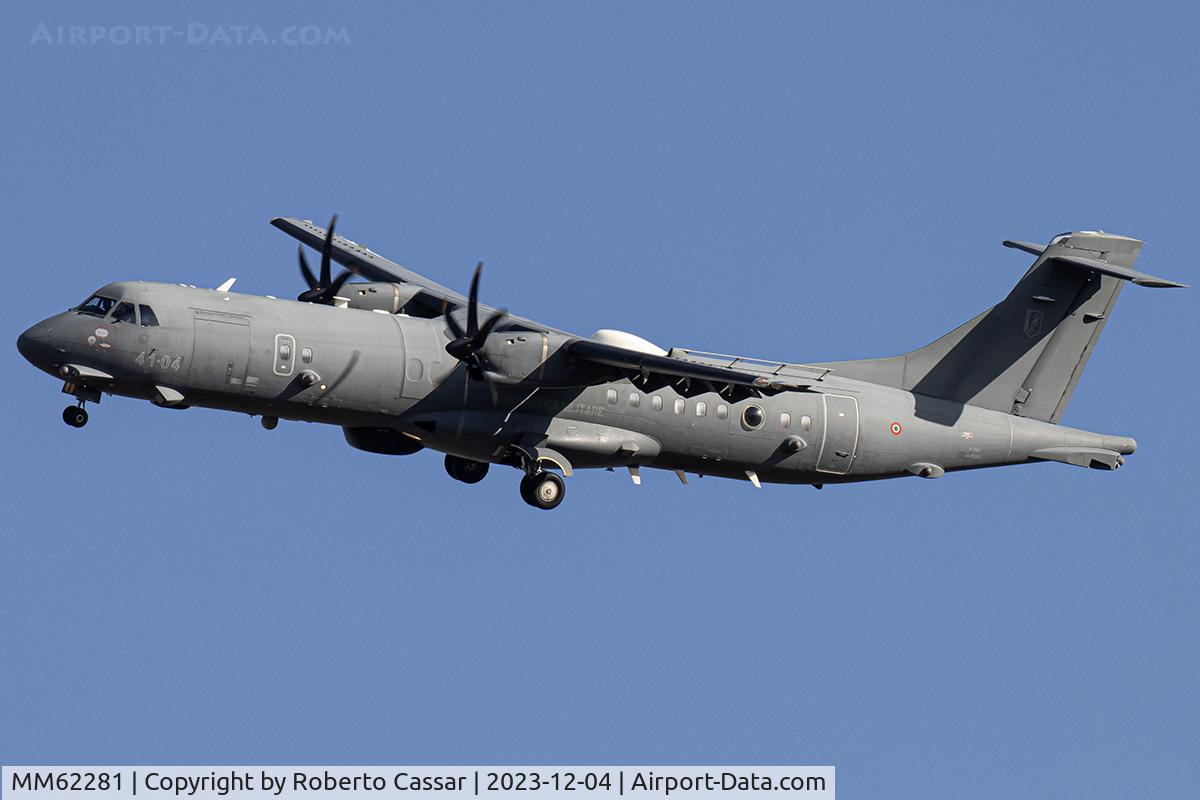 MM62281, 2016 Leonardo-Finmeccanica P-72A C/N 1031, Landing