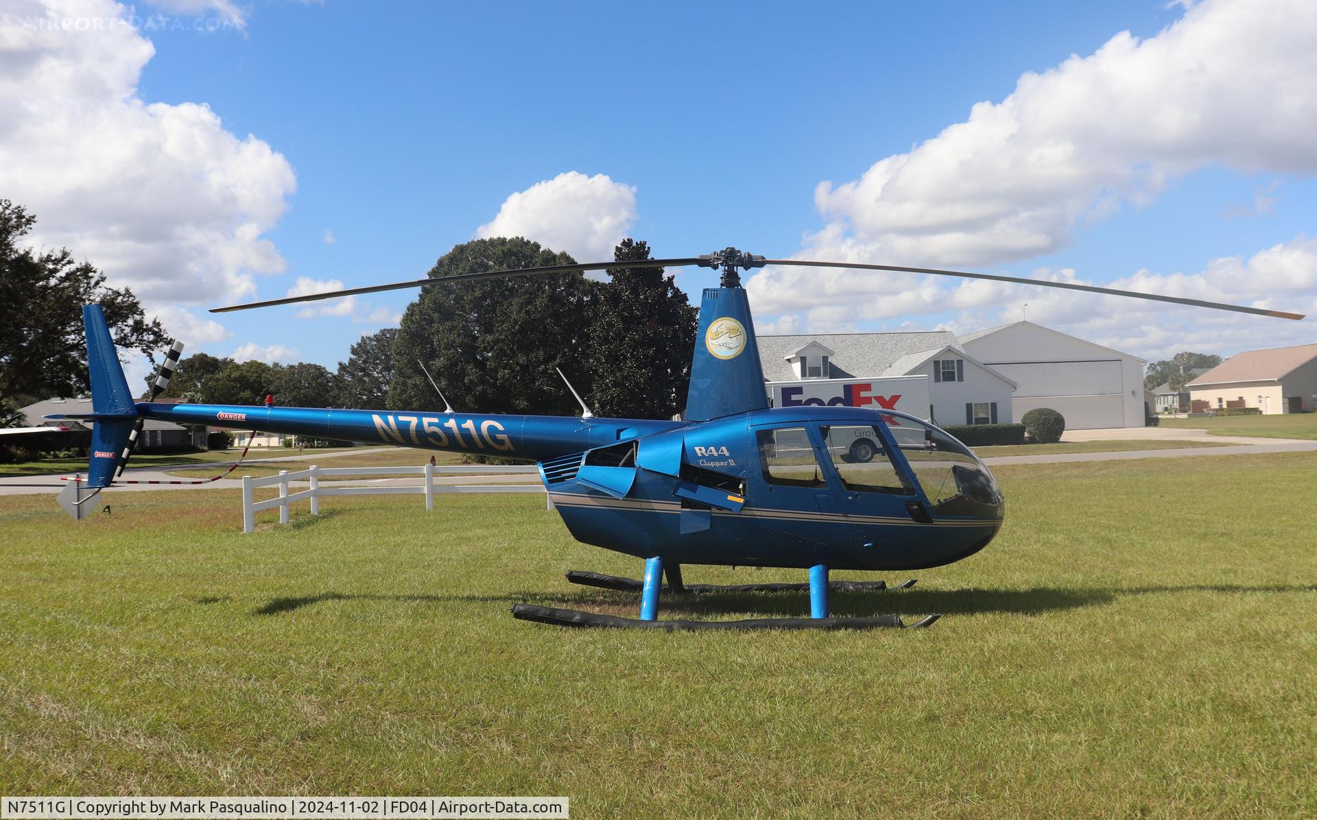 N7511G, 2006 Robinson R44 II C/N 11007, Robinson R44 II