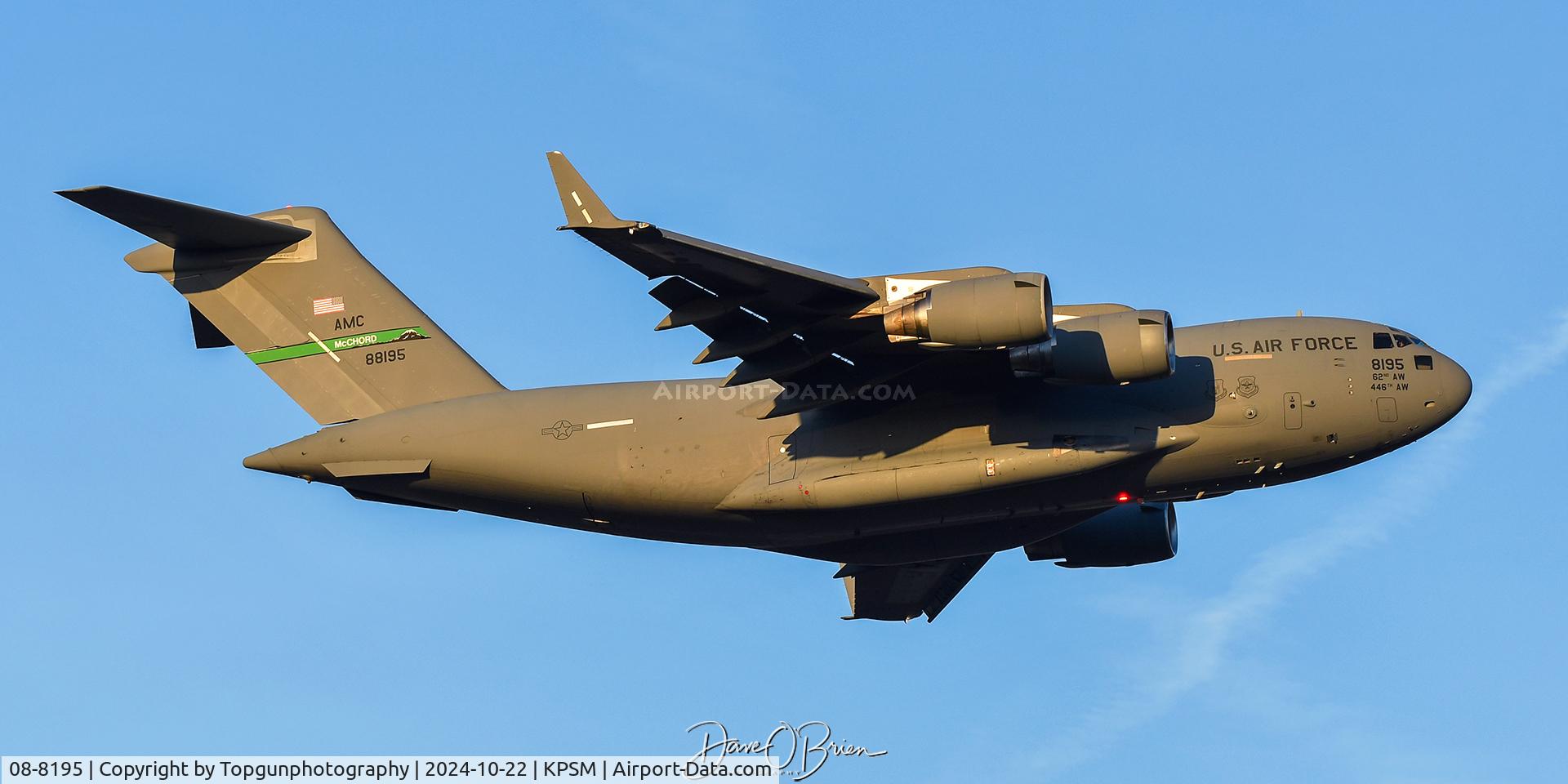 08-8195, 2008 Boeing C-17A Globemaster III C/N P-195, REACH181 off of RW16