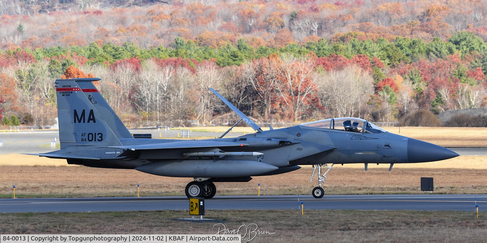 84-0013, 1984 McDonnell Douglas F-15C Eagle C/N 0922/C316, NOBLE22 waving to the photo deck
