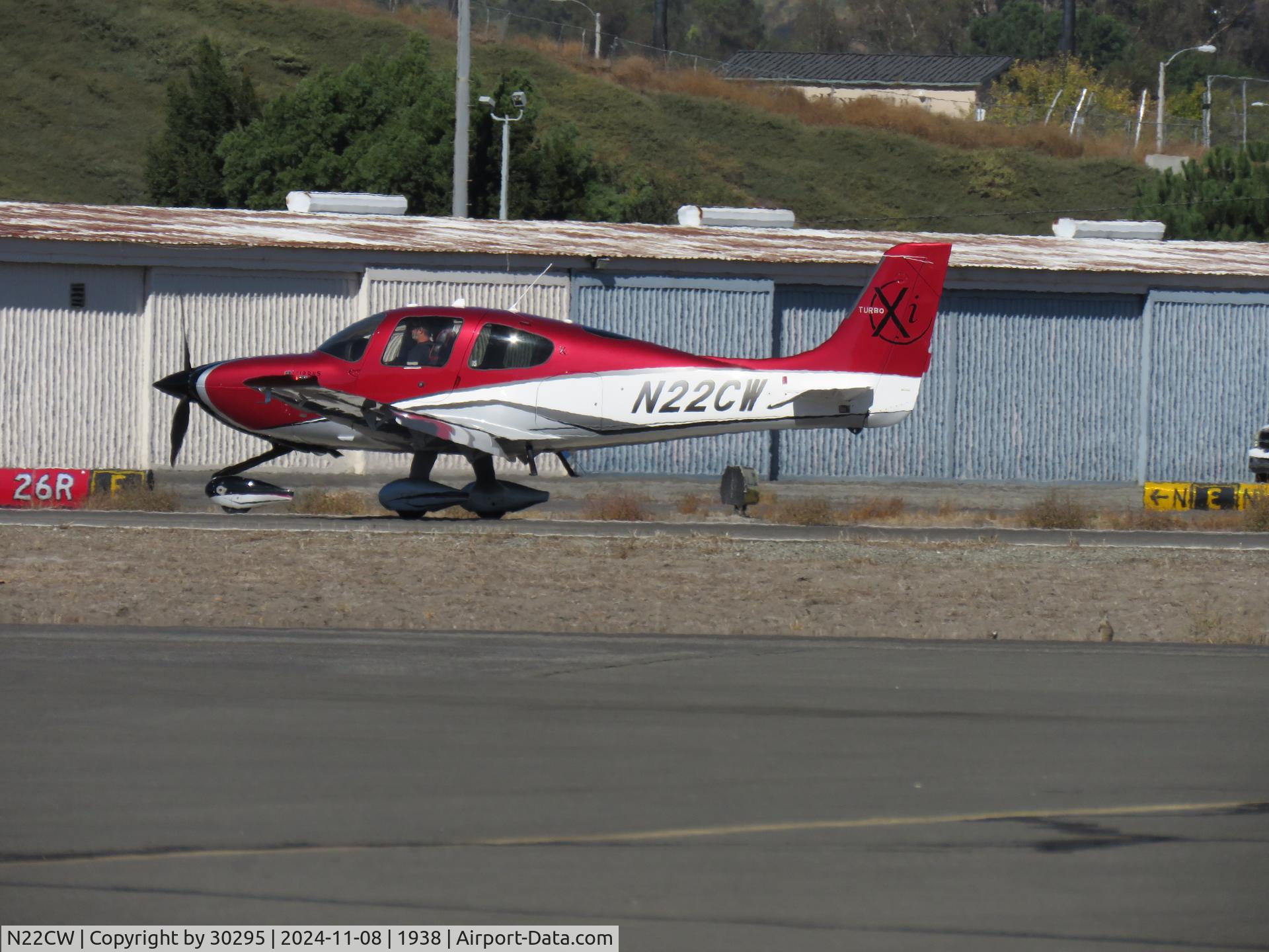 N22CW, 2013 Cirrus SR22-G5 Turbo C/N 0601, Just landed