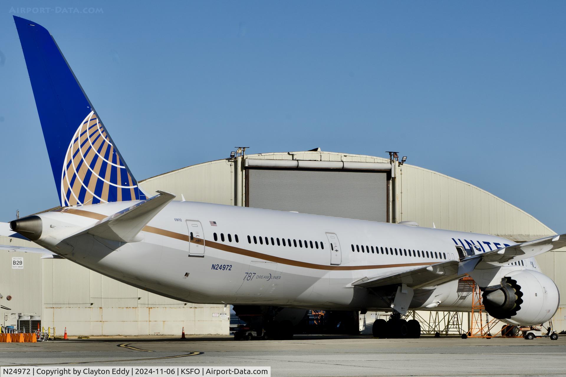 N24972, 2018 Boeing 787-9 Dreamliner C/N 40939, SFO 2024.