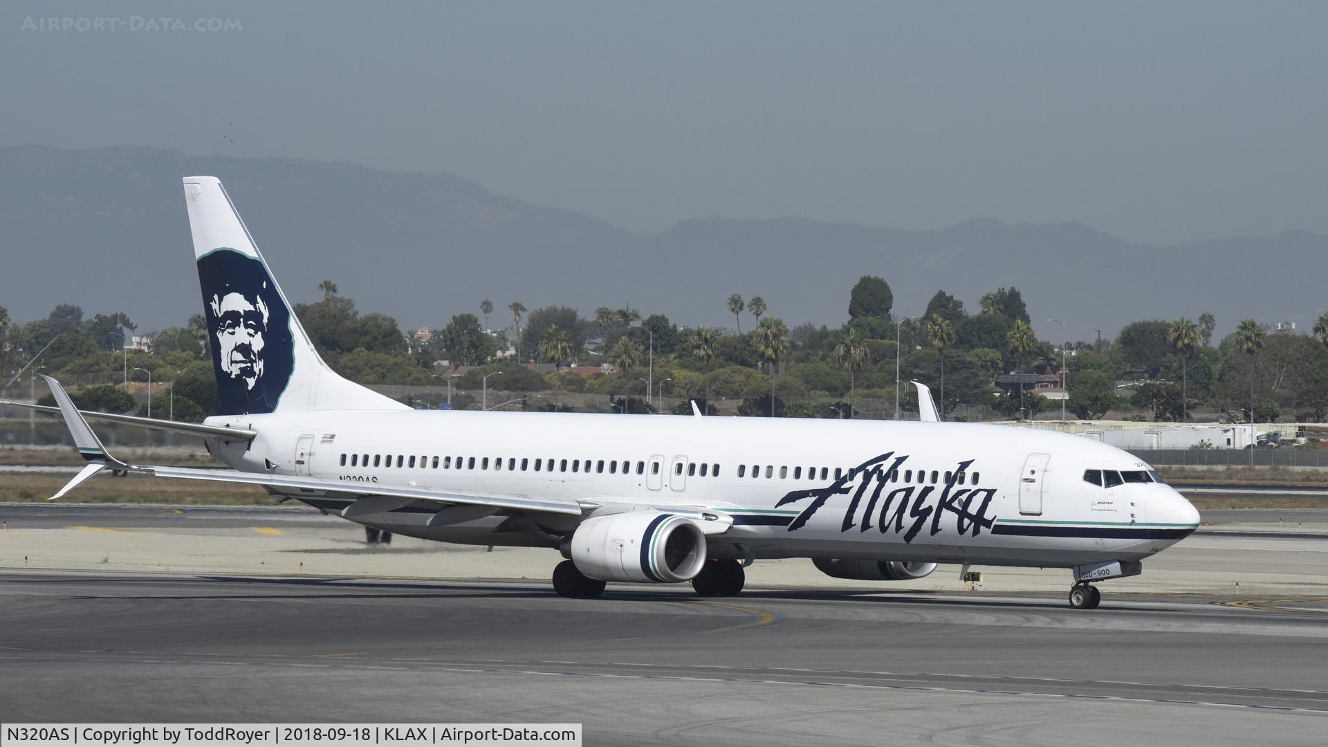 N320AS, 2003 Boeing 737-990 C/N 33680, Taxiing for departure at LAX