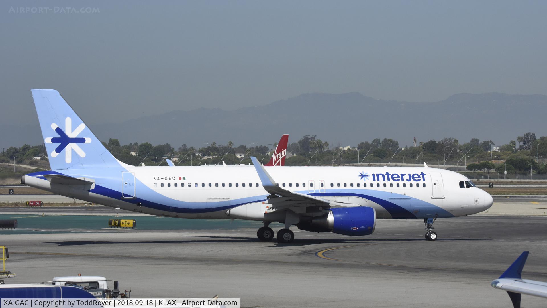 XA-GAC, 2013 Airbus A320-214 C/N 5933, Taxiing for departure at LAX