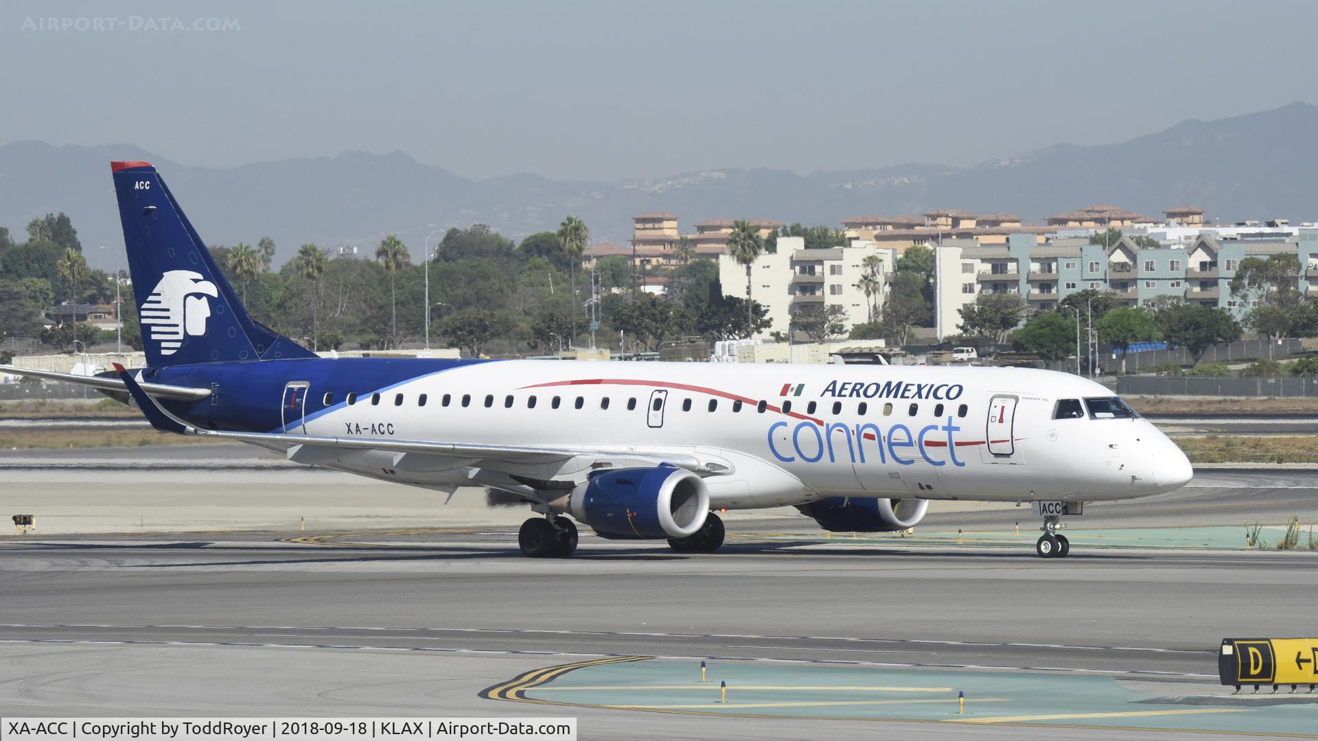 XA-ACC, 2011 Embraer 190AR (ERJ-190-100IGW) C/N 19000499, Taxiing for departure at LAX