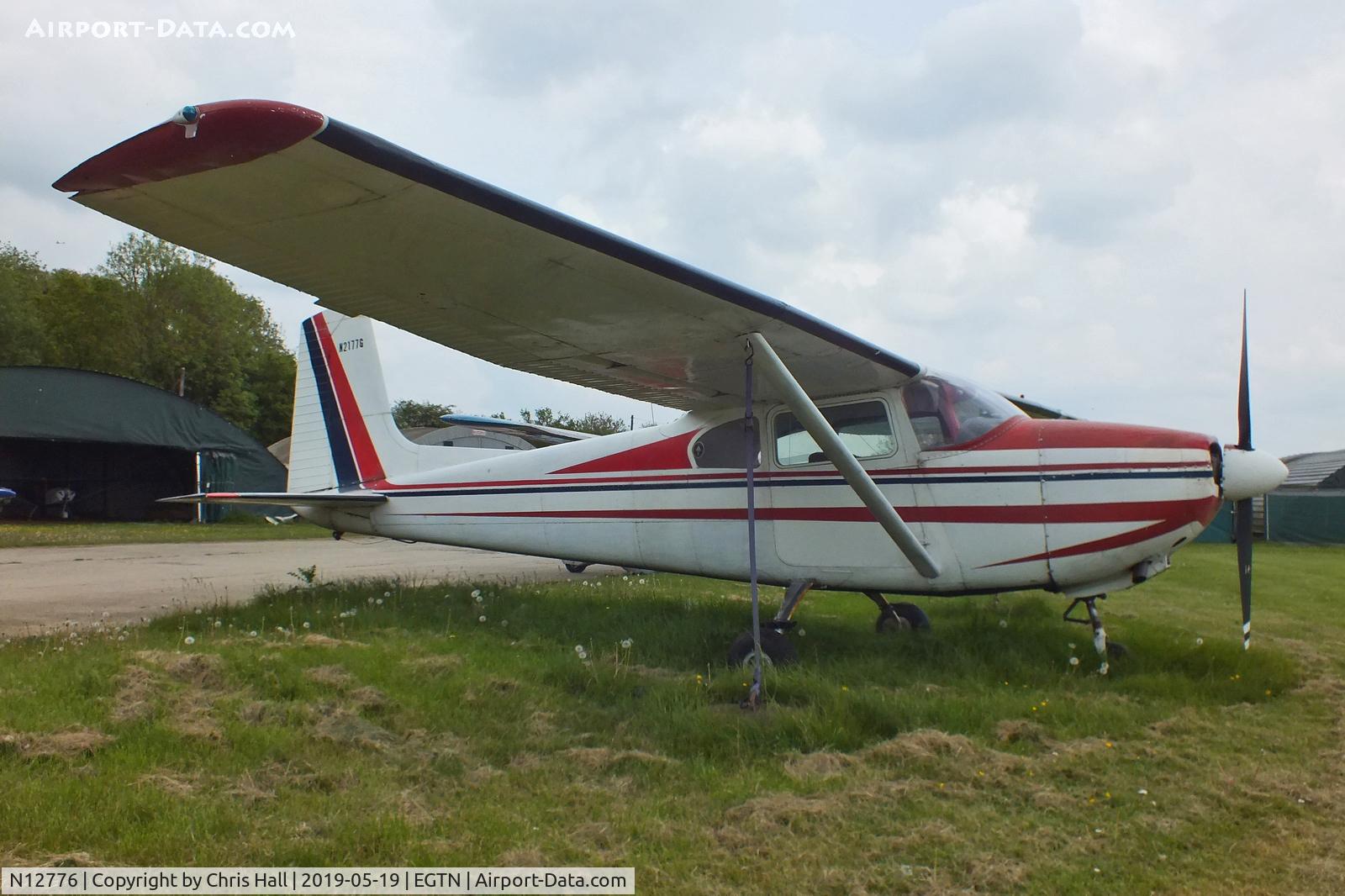N12776, 1973 Cessna 172M C/N 17262249, Enstone