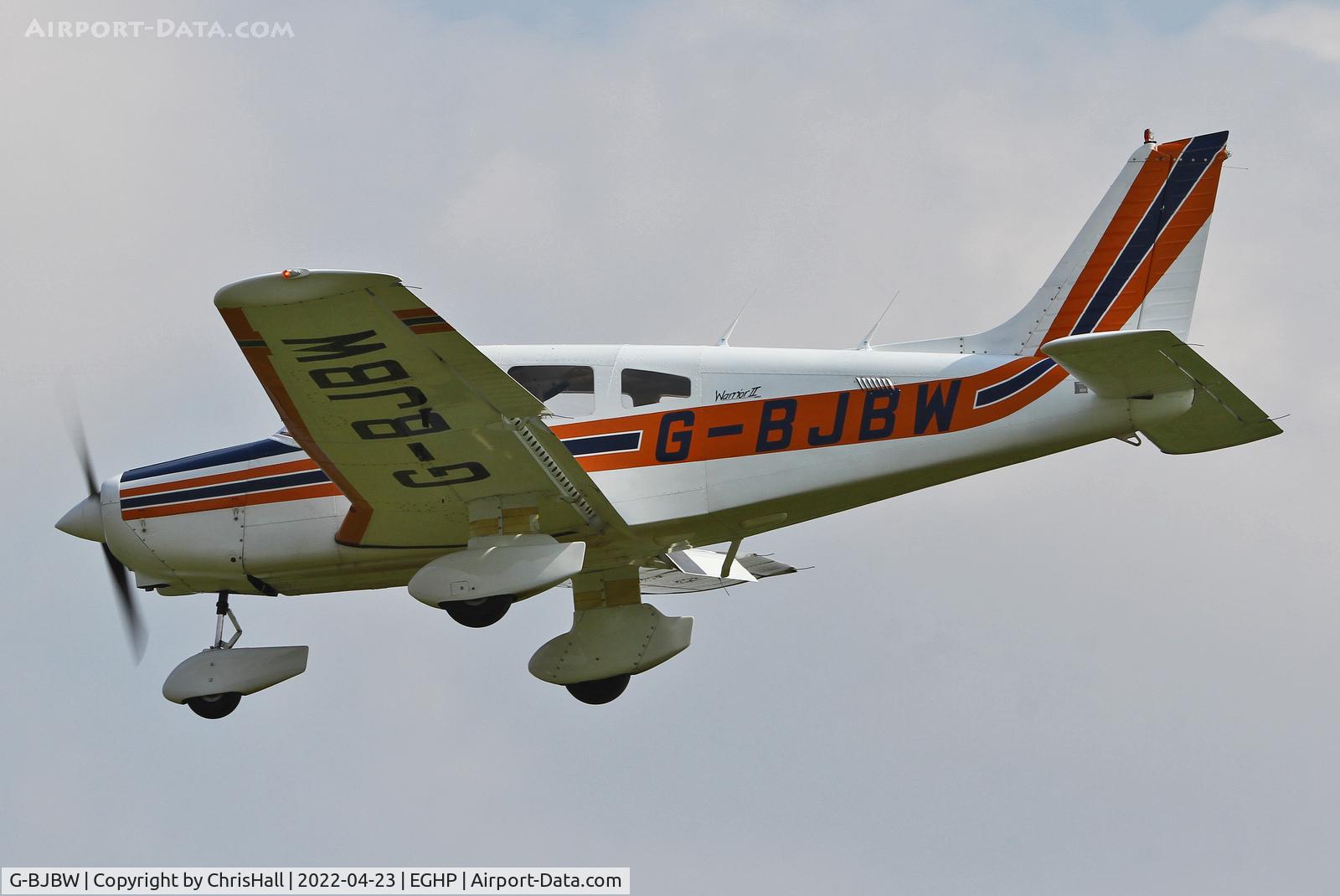 G-BJBW, 1981 Piper PA-28-161 Cherokee Warrior II C/N 28-8116280, Popham