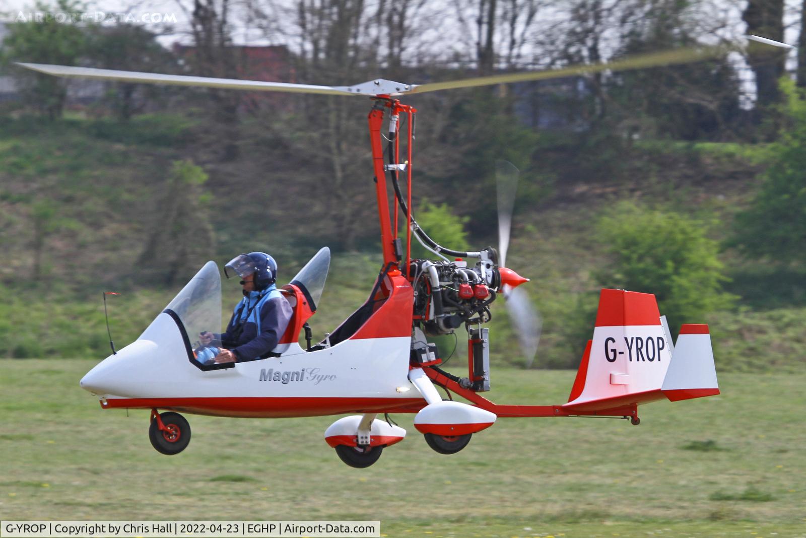 G-YROP, 2009 Magni Gyro M-16C Tandem Trainer C/N 16-09-5344, Popham