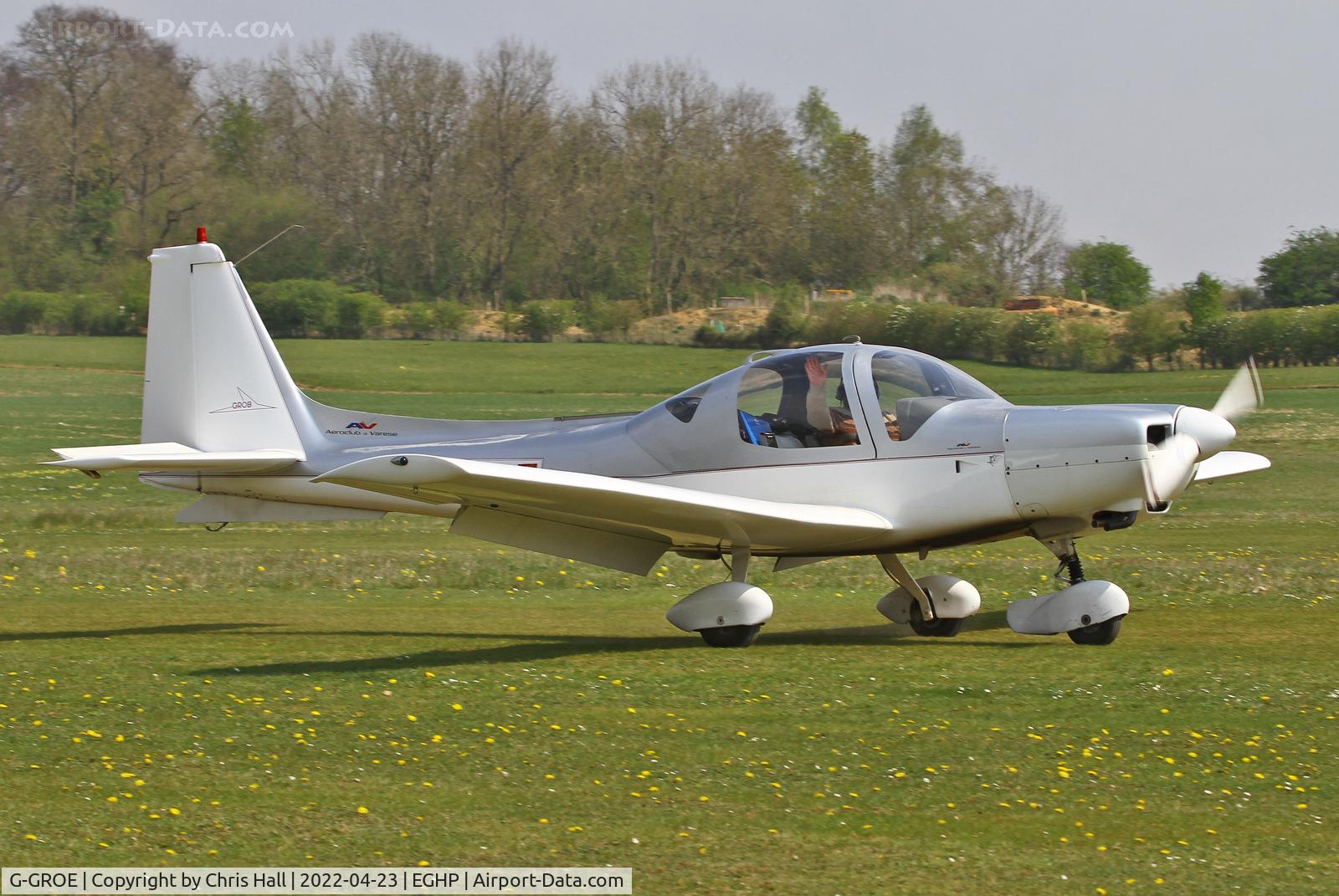 G-GROE, 1989 Grob G-115 C/N 8054, Popham
