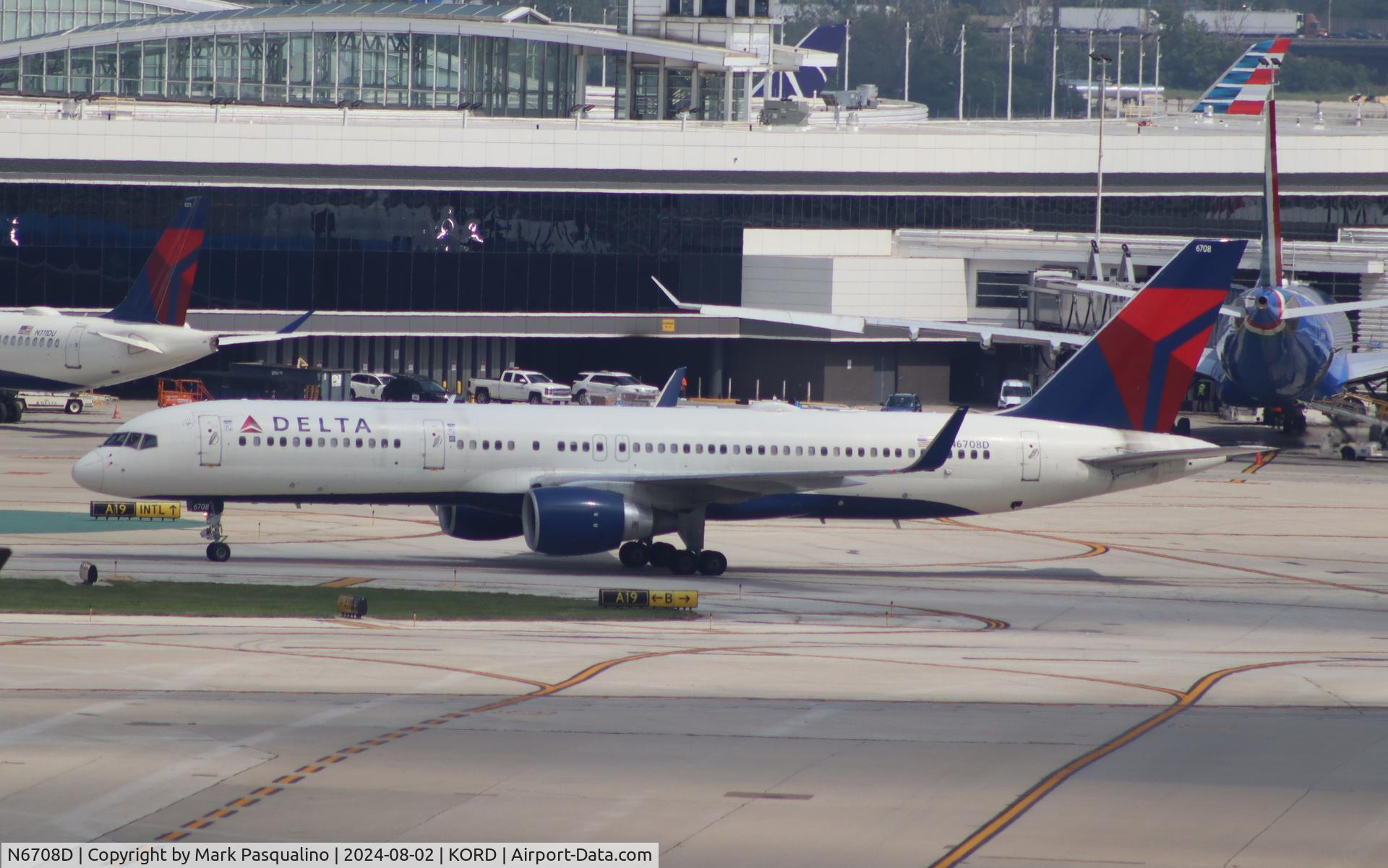 N6708D, 2000 Boeing 757-232 C/N 30480, Boeing 757-232