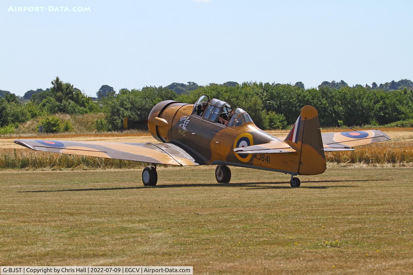 G-BJST, 1953 Canadian Car & Foundry T-6H Harvard Mk.4M C/N 14A-2429, Sleapkosh 2022