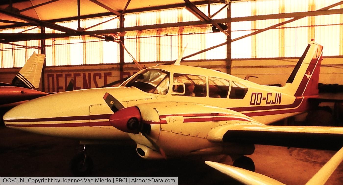 OO-CJN, 1960 Piper PA-23-250 Aztec C/N 27-81, ex-slide