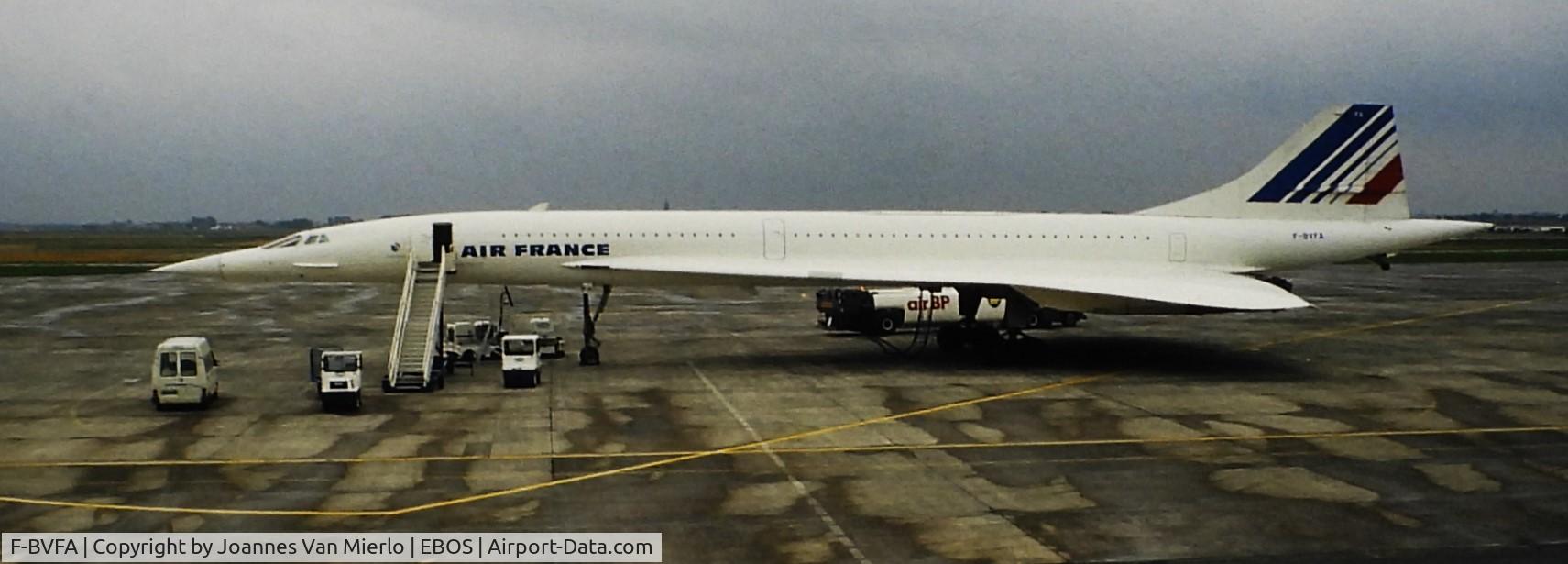 F-BVFA, 1976 Aerospatiale-BAC Concorde 101 C/N 5, ex-slide