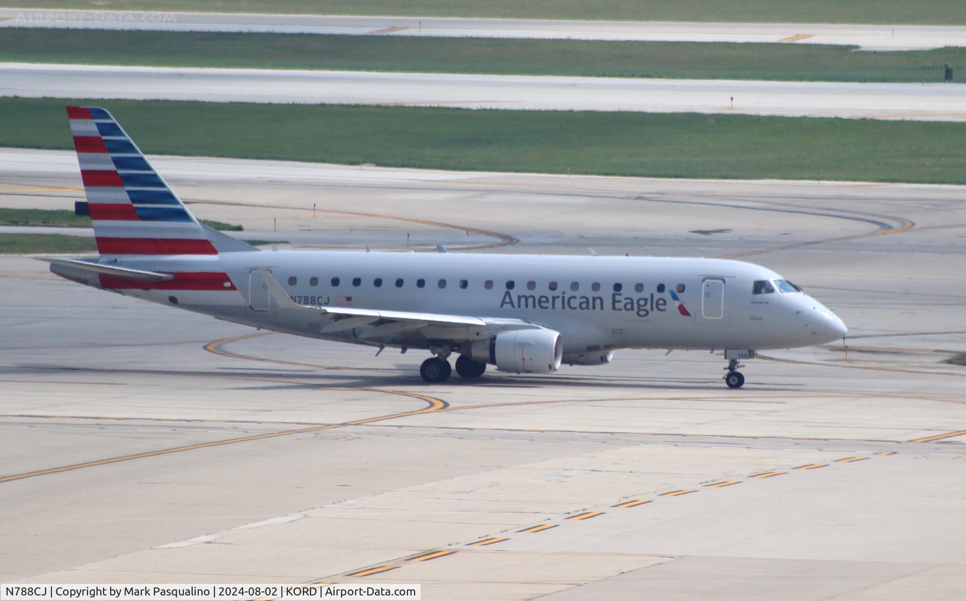 N788CJ, 2004 Embraer 170SE (ERJ-170-100SE) C/N 17000051, ERJ-170-100SE