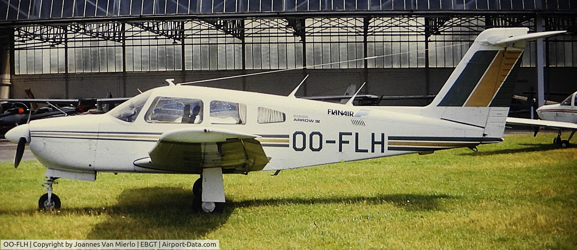 OO-FLH, 1979 Piper PA-28RT-201 Arrow IV C/N 28R-8018002, ex-slide