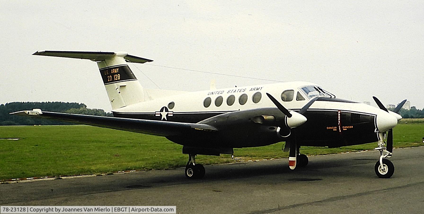 78-23128, Beechcraft C-12C Huron C/N BC-64, ex-slide