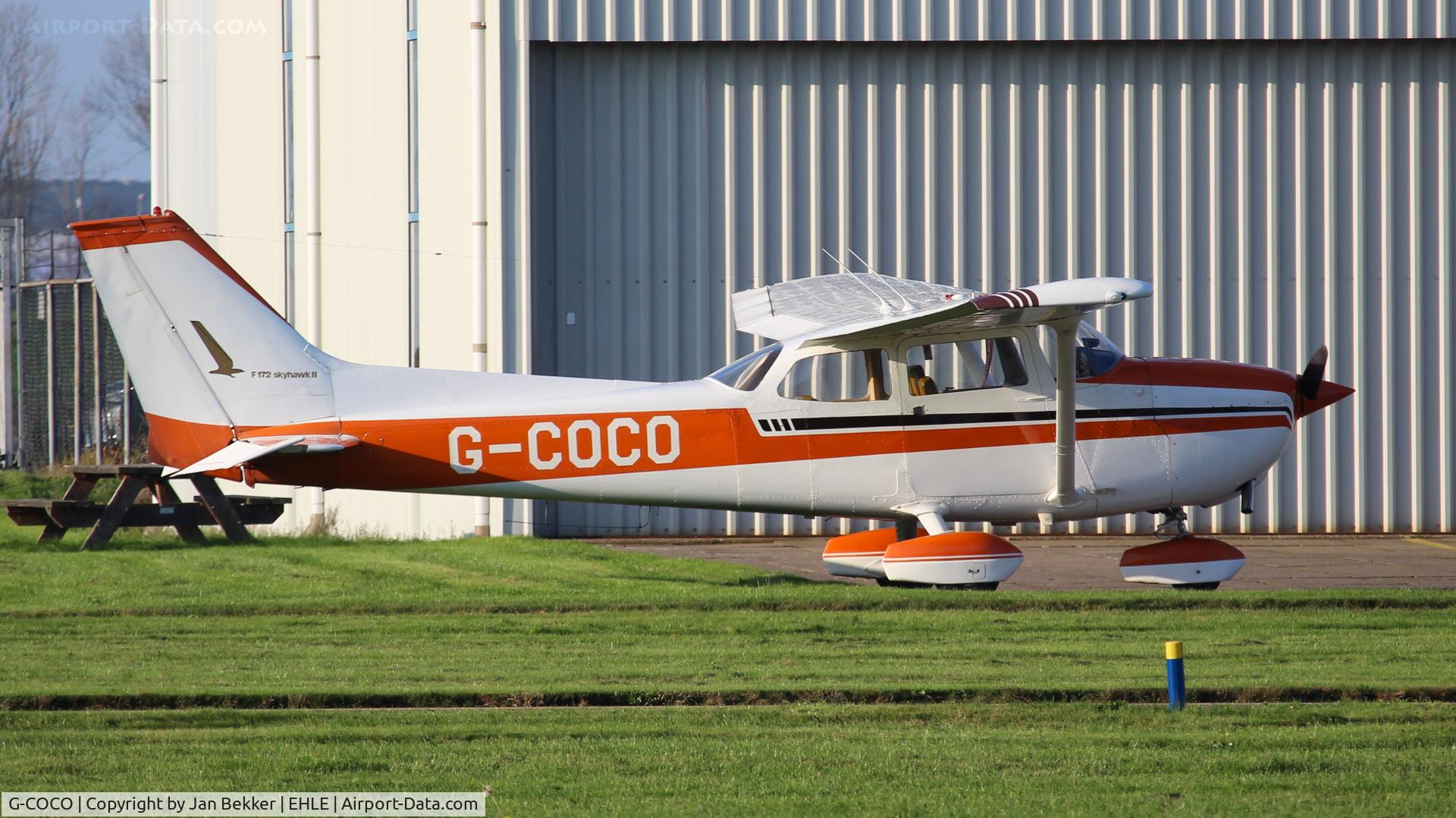 G-COCO, 1975 Reims F172M II Skyhawk C/N 1373, Lelystad Airport