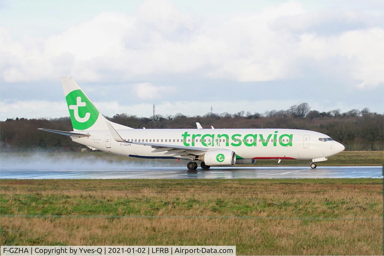 F-GZHA, 2007 Boeing 737-8GJ C/N 34901, Boeing 737-8GJ, Take off run rwy 07R, Brest-Bretagne airport (LFRB-BES)