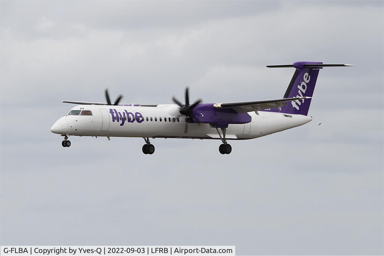 G-FLBA, 2009 De Havilland Canada DHC-8-402Q Dash 8 C/N 4253, De Havilland Canada DHC-8-402Q Dash 8, On final rwy 25L, Brest-Bretagne Airport (LFRB-BES)