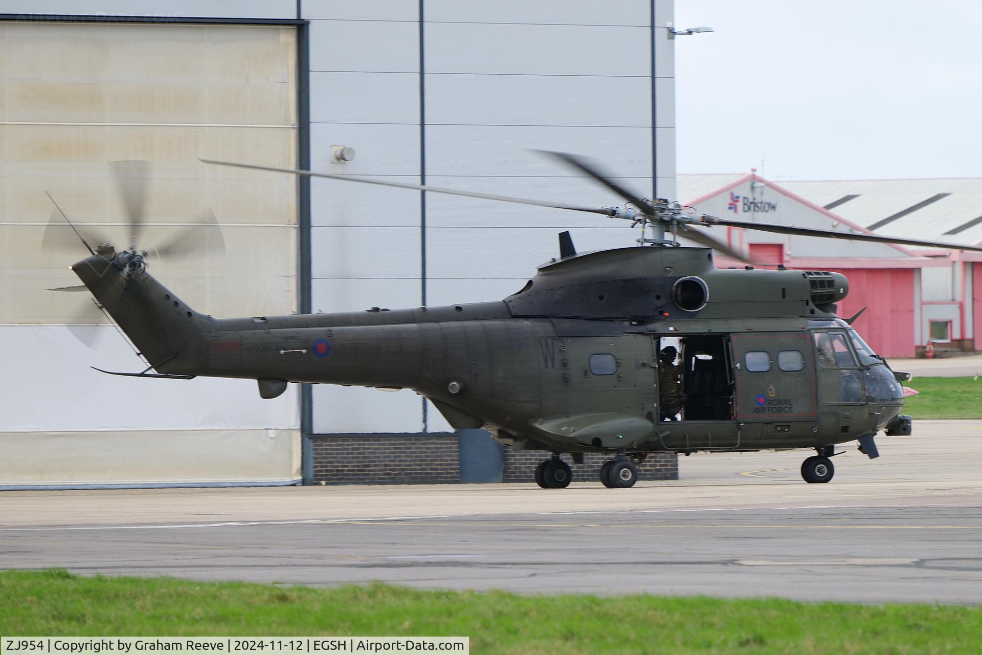 ZJ954, Westland Puma HC.2 C/N 1310, Departing from Norwich.