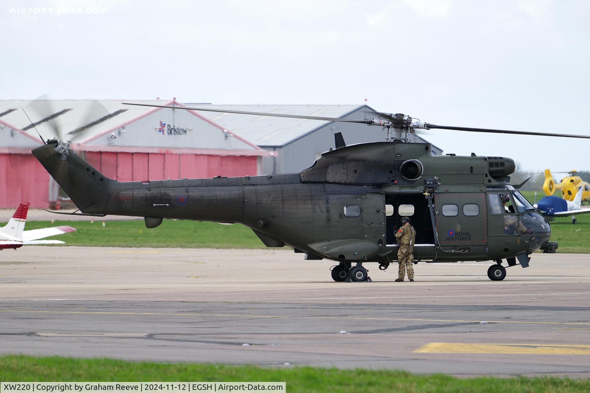 XW220, 1971 Westland Puma HC.2 C/N 1148, Departing from Norwich.