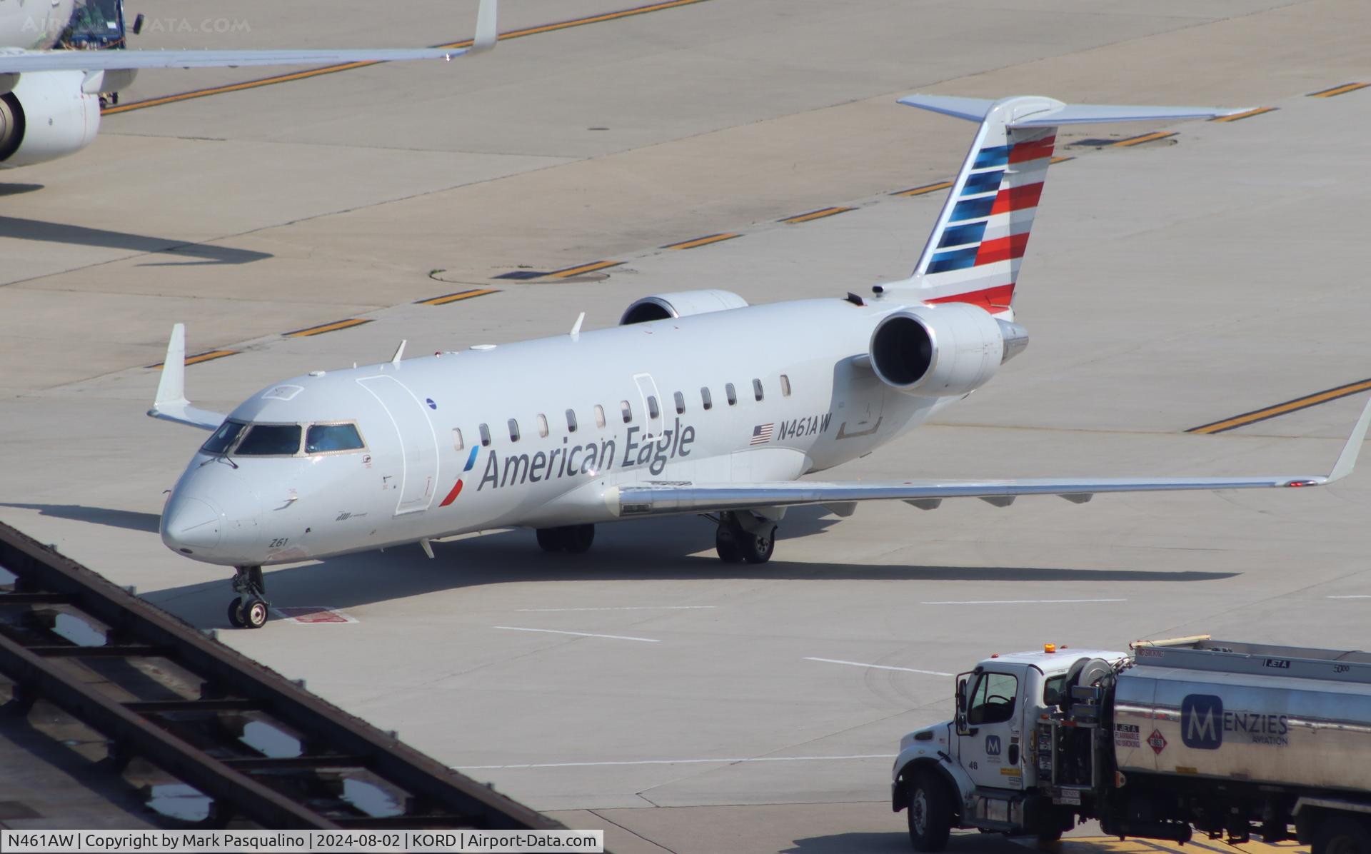 N461AW, 2003 Canadair CRJ-200LR (CL-600-2B19) C/N 7870, CL-600-2B19