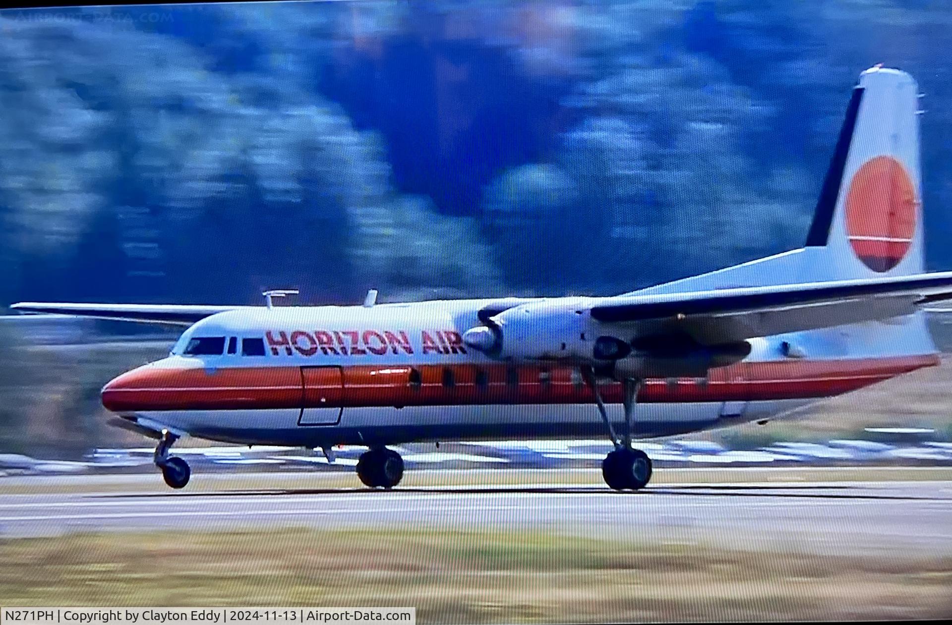 N271PH, 1958 Fairchild F-27 C/N 14, Not my pic. War Games movie.
