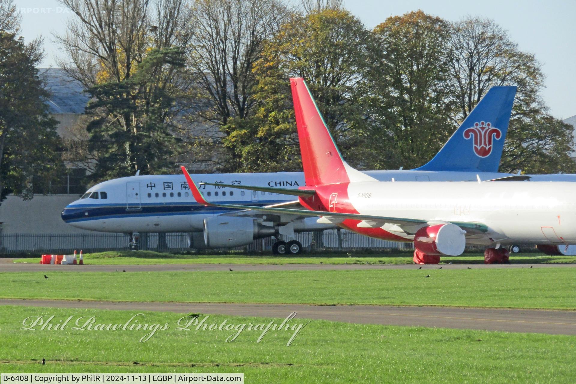 G-OMHD, 1959 English Electric Canberra PR.9 C/N SH1724, B-6408 2009 Airbus A319-112 China Southern Kemble 13.11.24