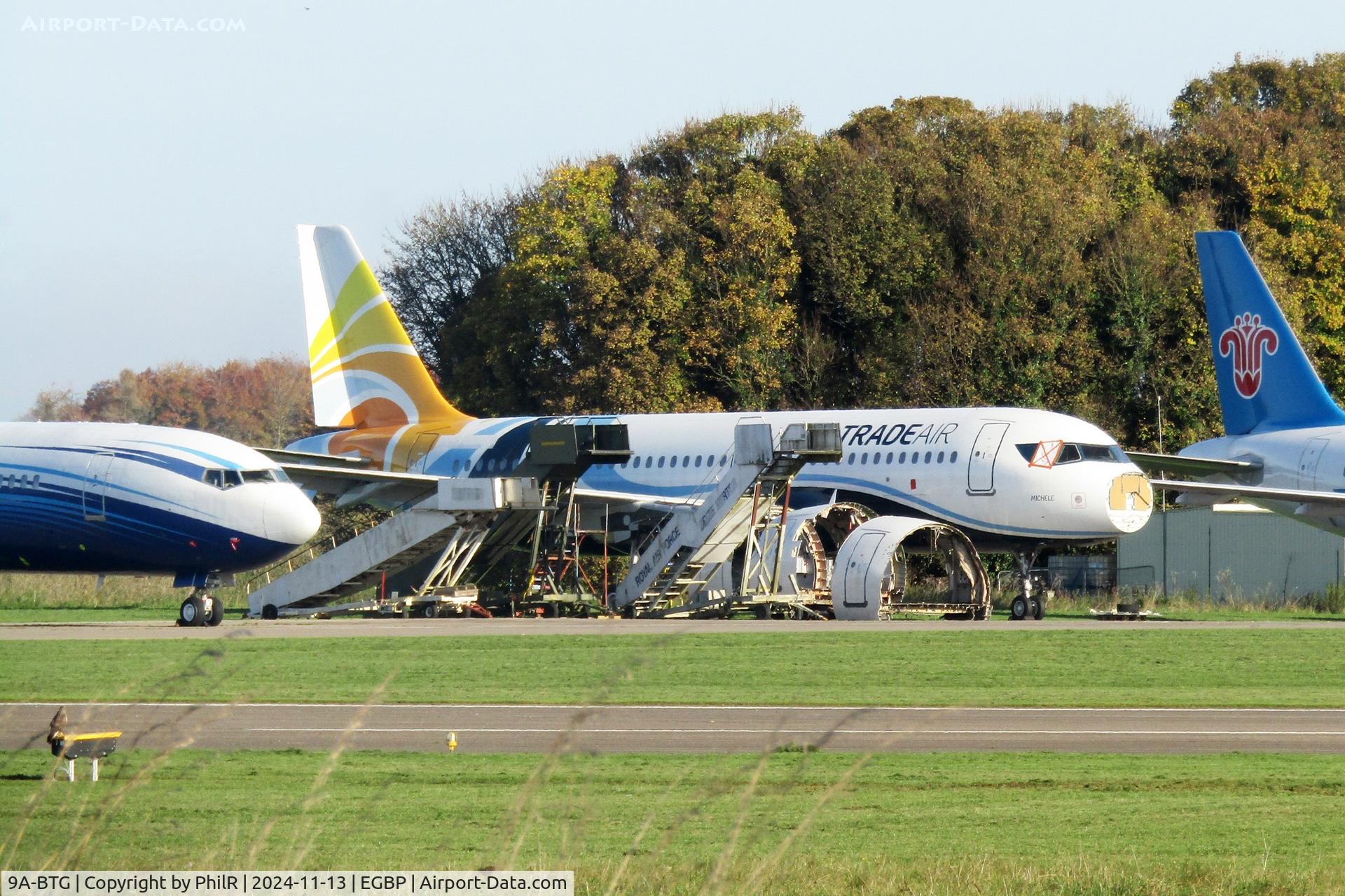 9A-BTG, 1998 Airbus A320-212 C/N 795, 9A-BTG 1998 Airbus A320-232 Trade Air Kemble 13.11.24